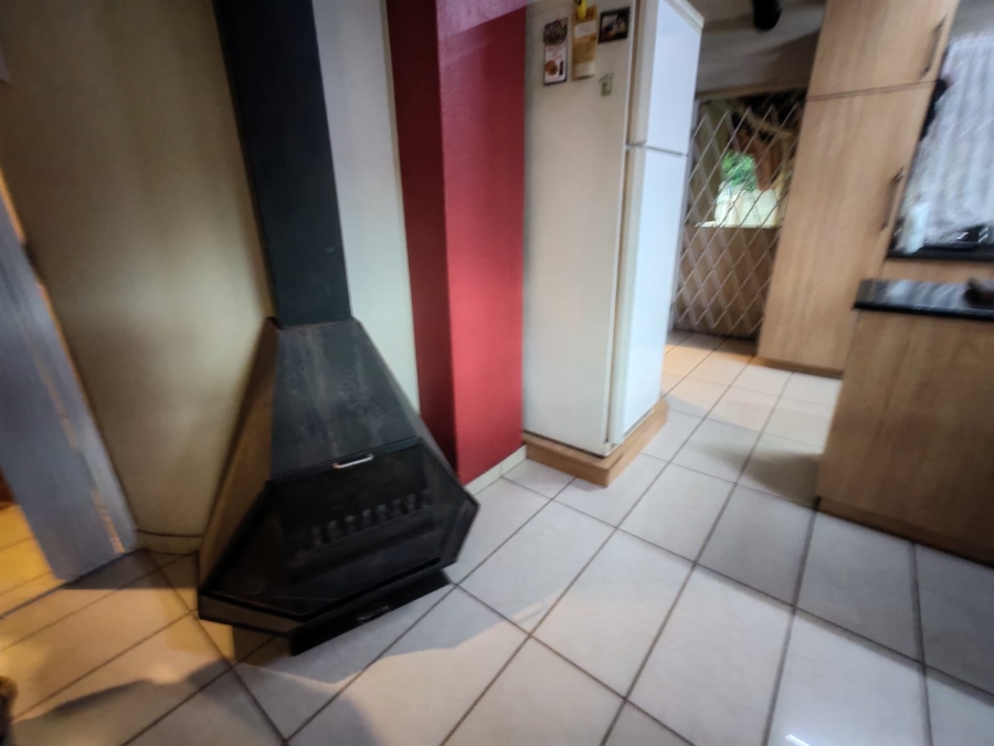 3 Bedroom Property for Sale in Vaalpark Free State